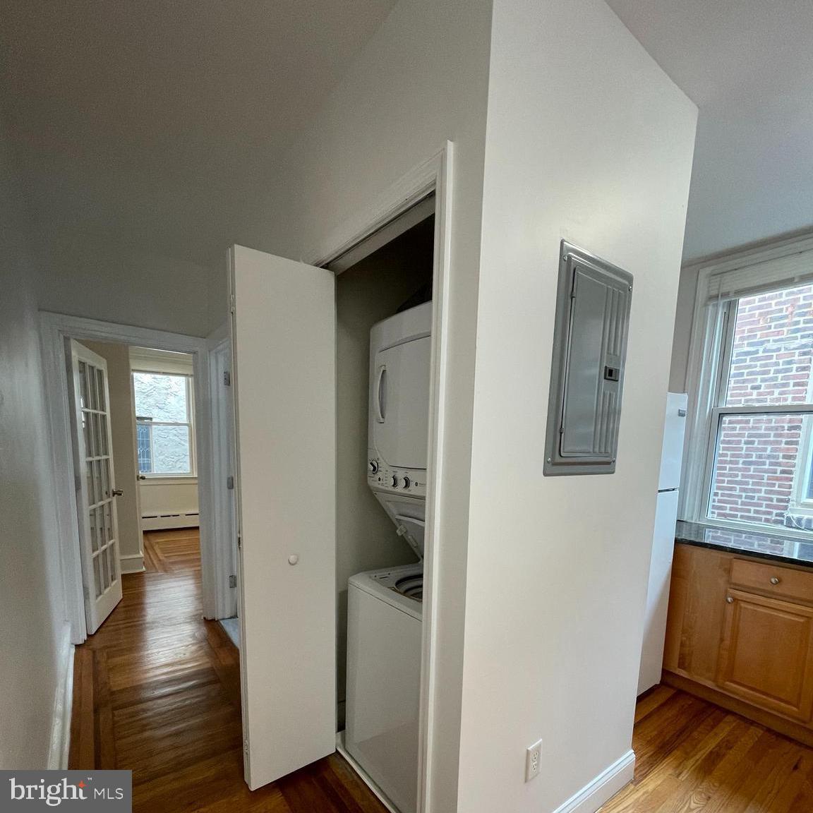 641 BAINBRIDGE STREET UNIT B
