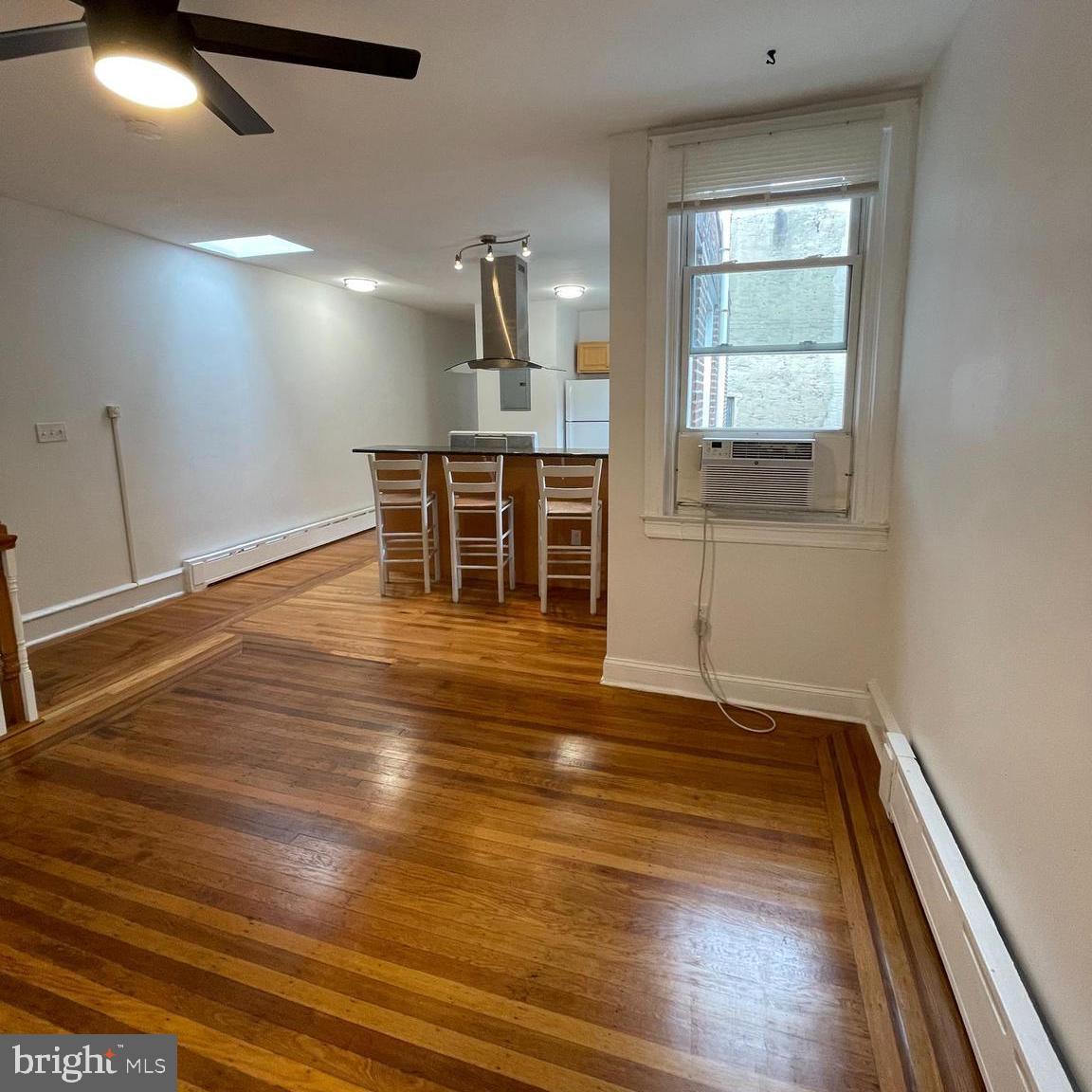641 BAINBRIDGE STREET UNIT B