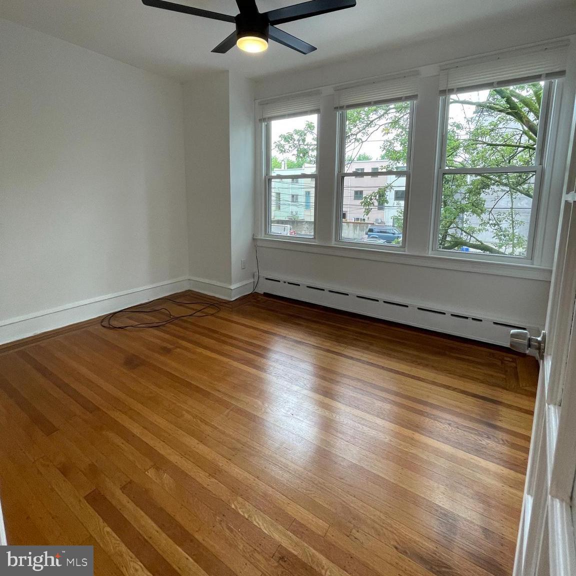 641 BAINBRIDGE STREET UNIT B