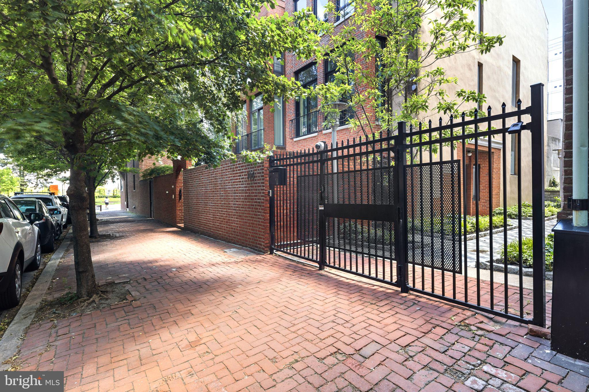 113 PINE STREET