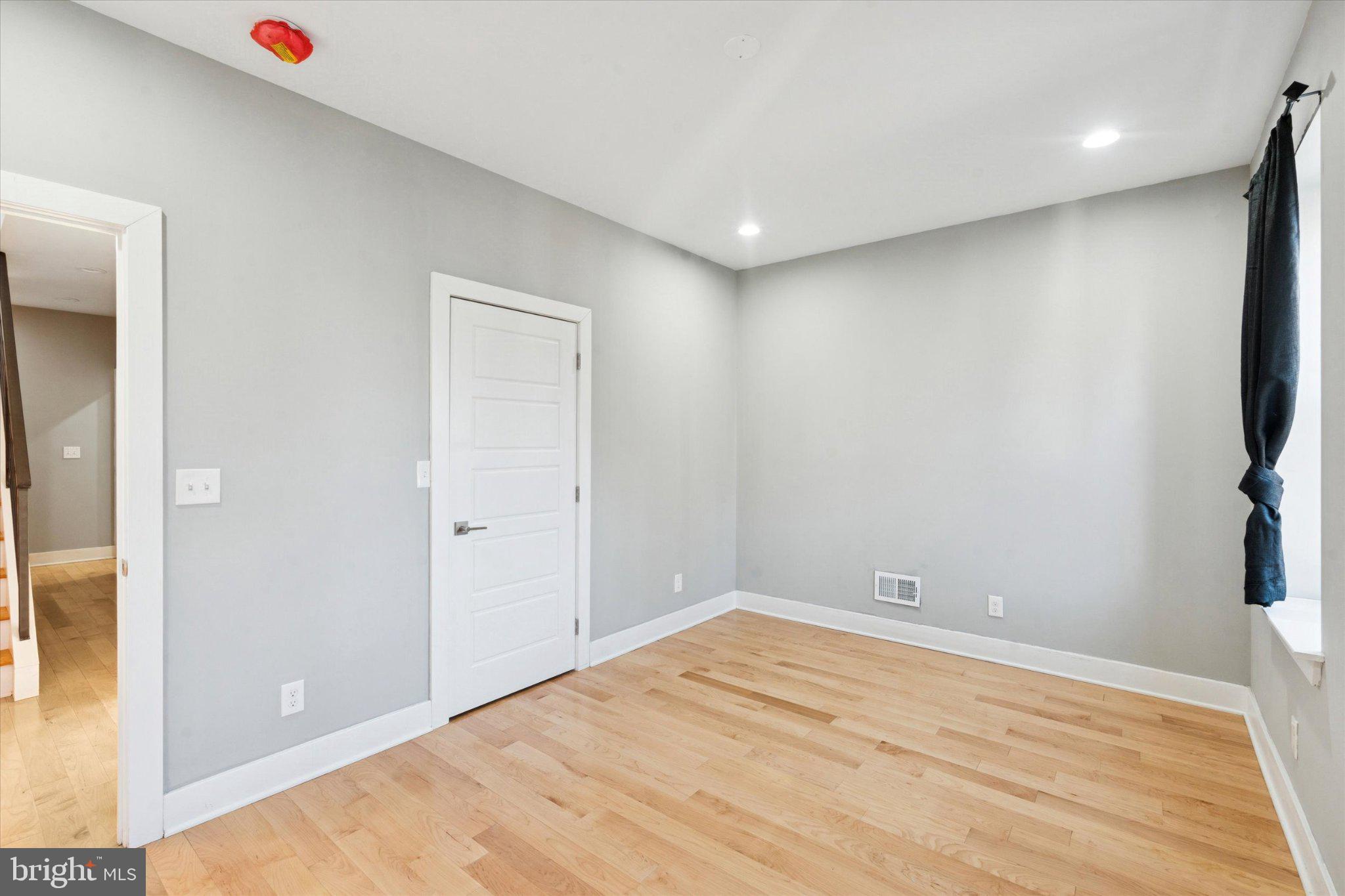 1625 S 19TH STREET