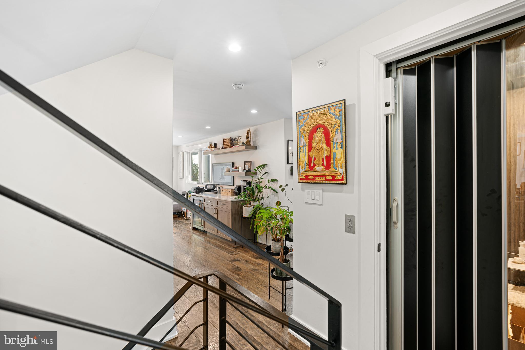 212 N 21ST STREET 1