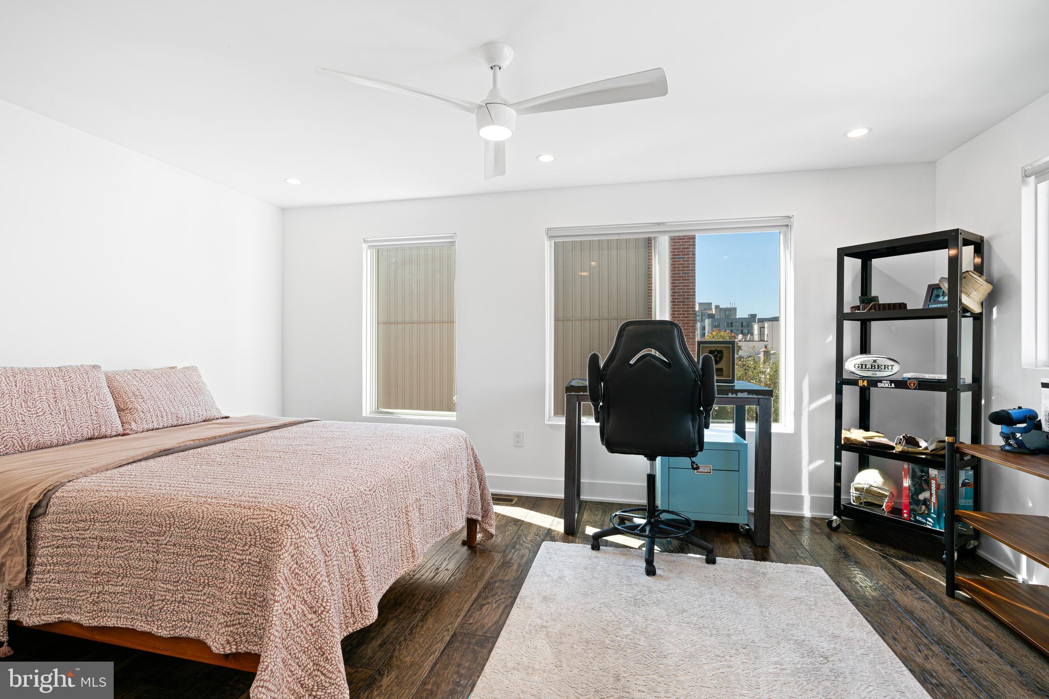 212 N 21ST STREET 1