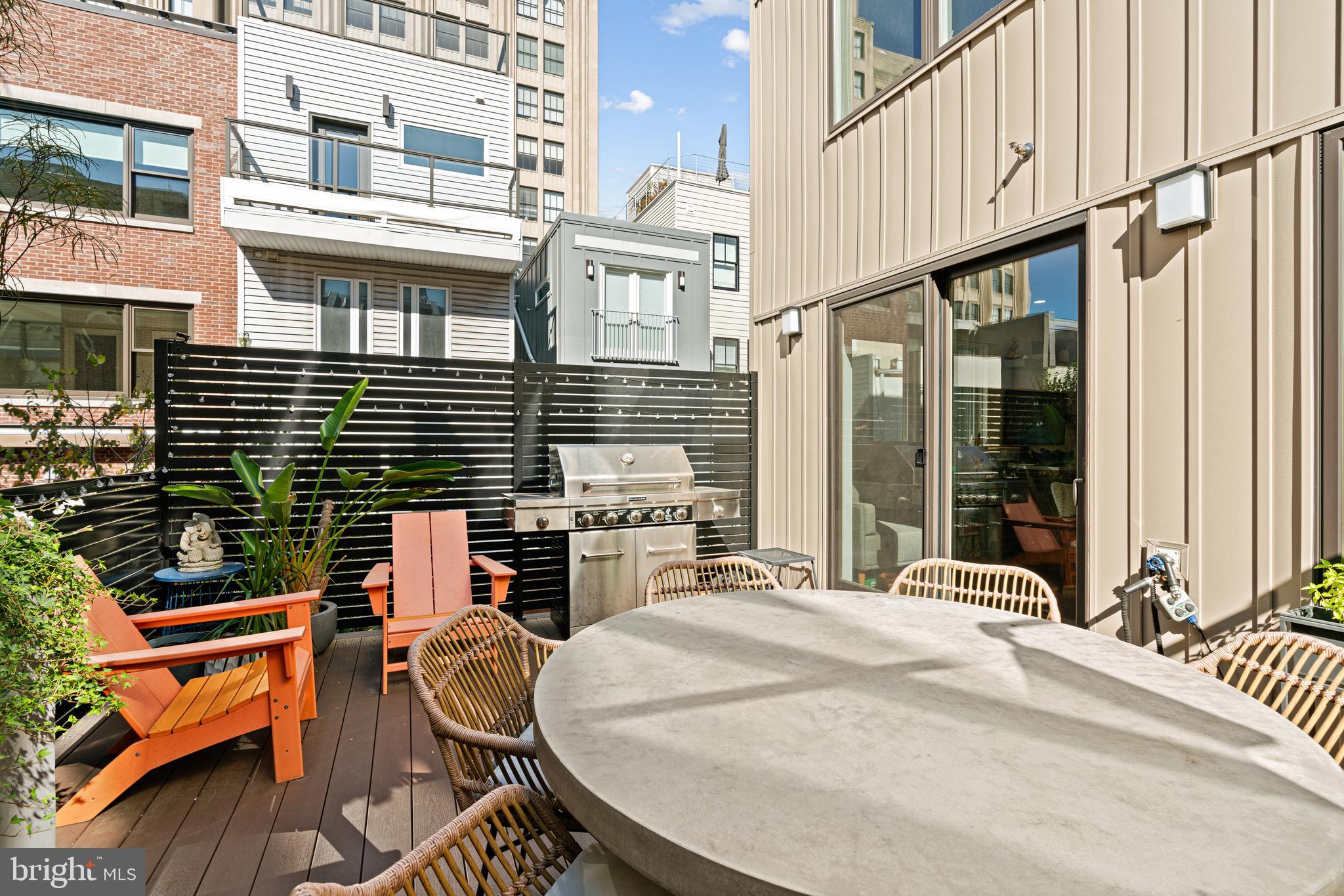 212 N 21ST STREET 1