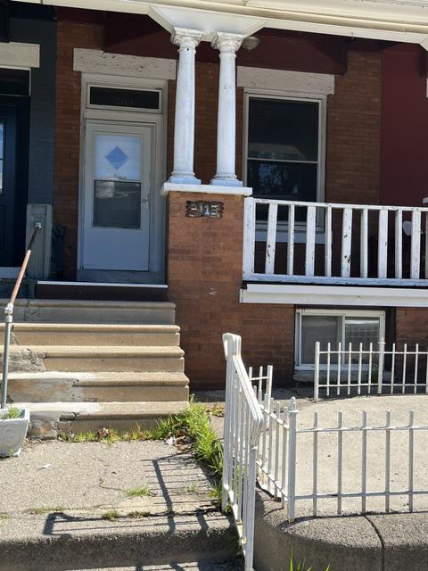 2113 PACIFIC STREET