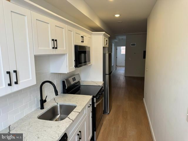 2655 EMERALD STREET