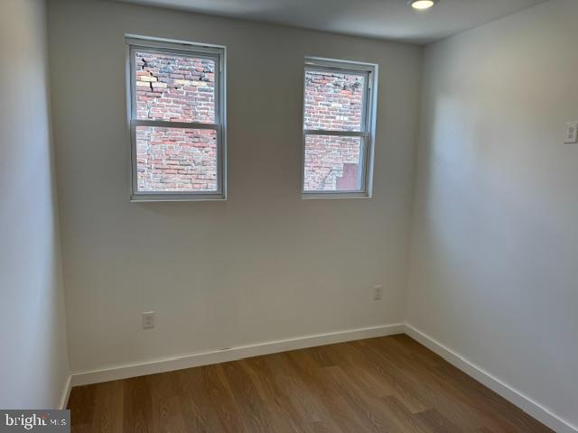 2655 EMERALD STREET