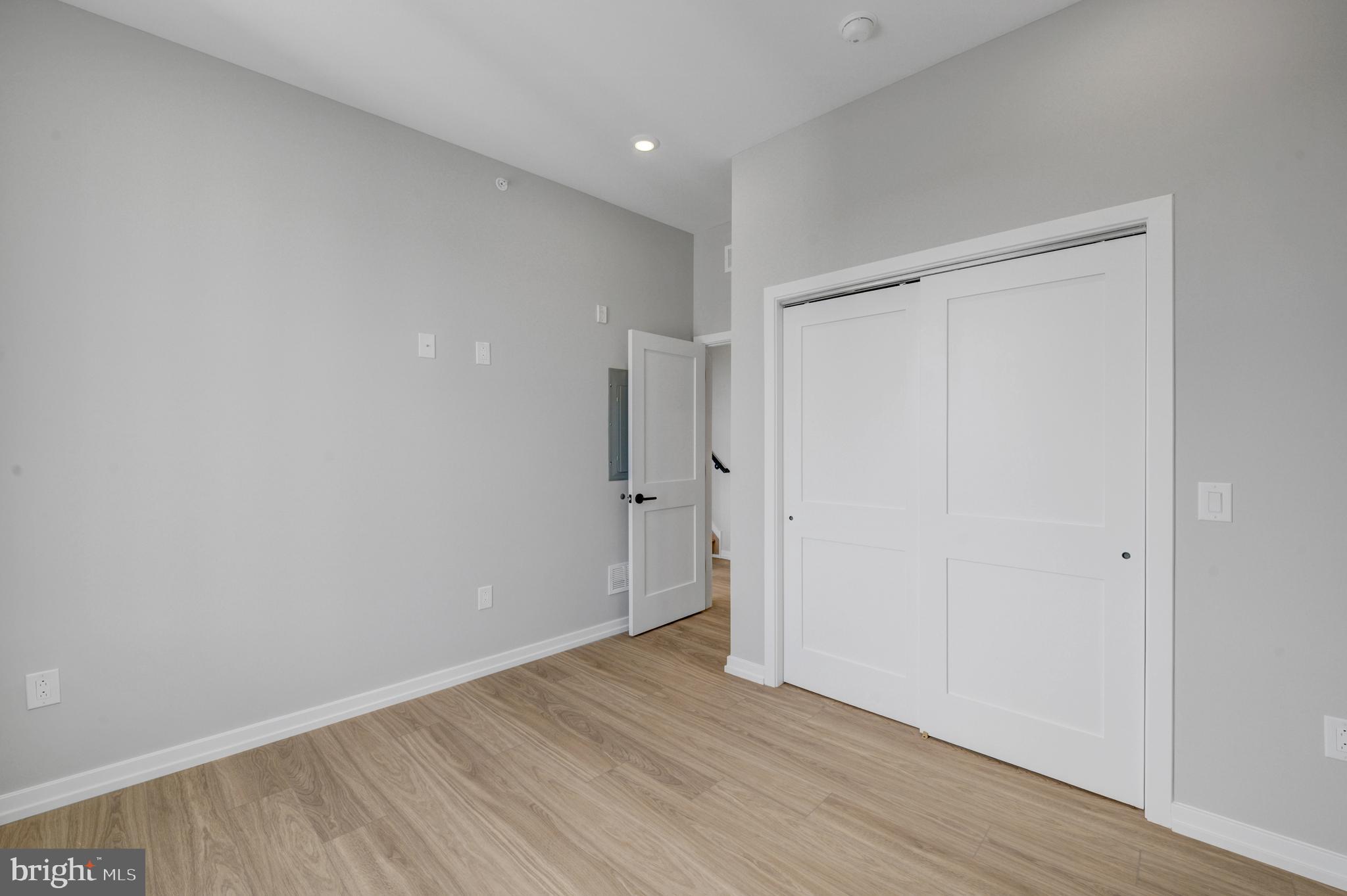 1205 S 15TH STREET 4C