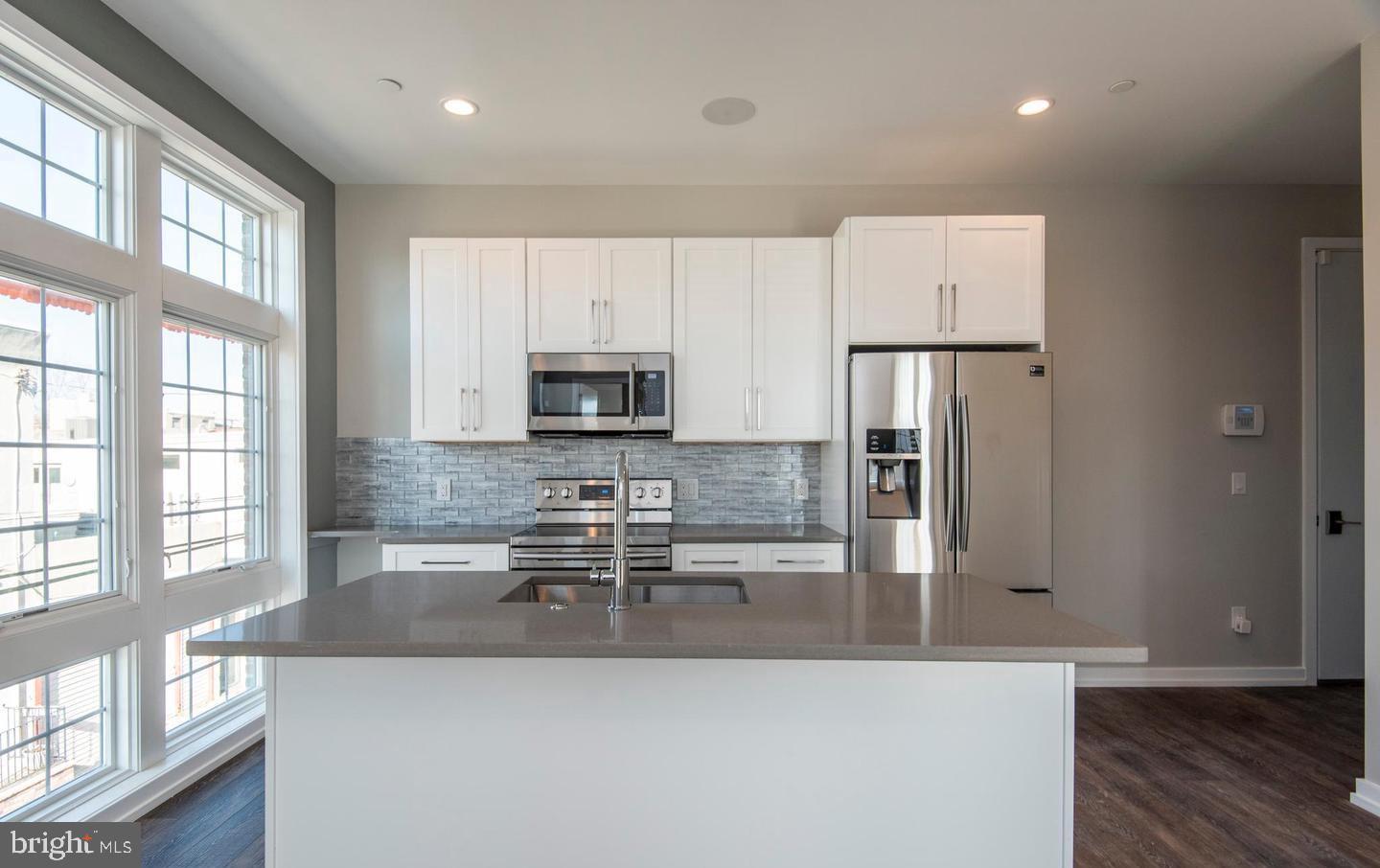 1340 S 13TH STREET 2I
