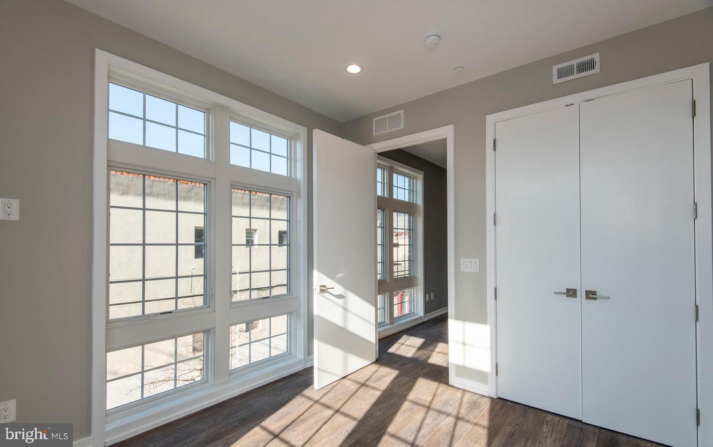 1340 S 13TH STREET 2I