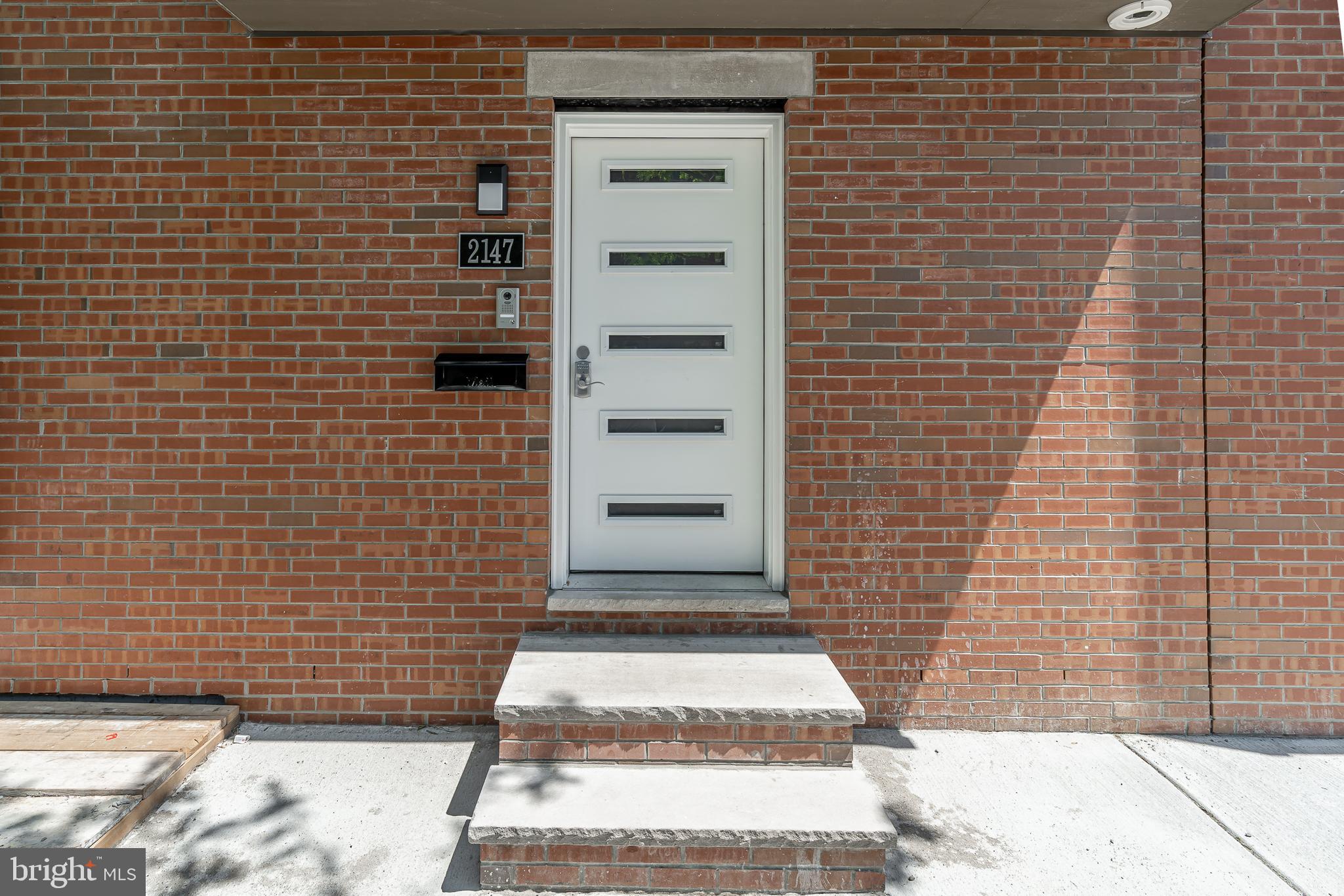 2147 CHRISTIAN STREET 1