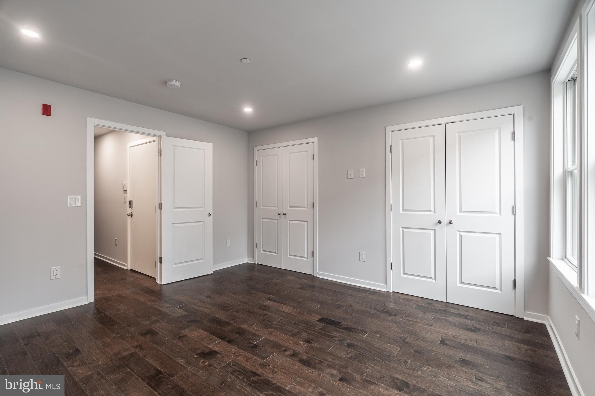752 S 8TH STREET 2