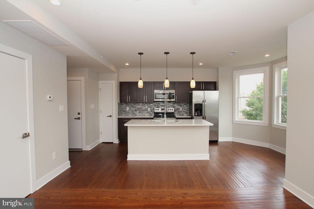 400 S 45TH STREET 4D