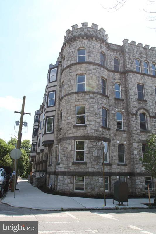 400 S 45TH STREET 4D