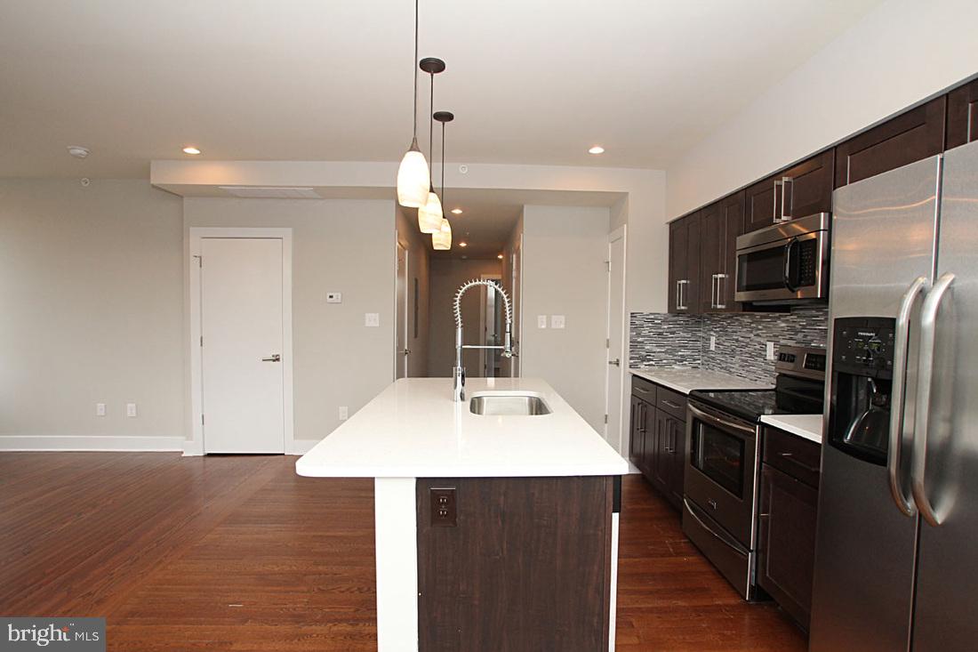 400 S 45TH STREET 4D