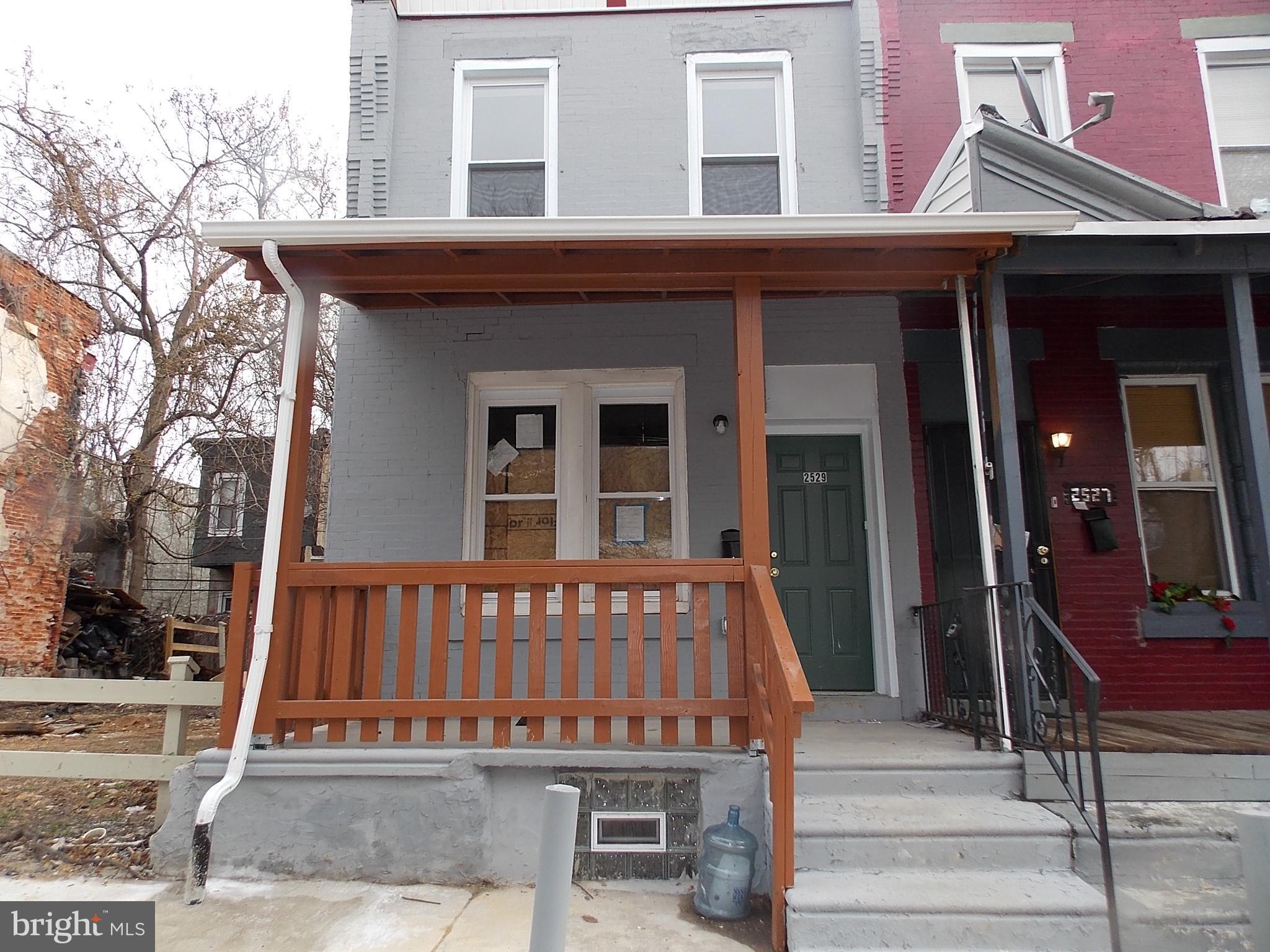 2529 N NAPA STREET
