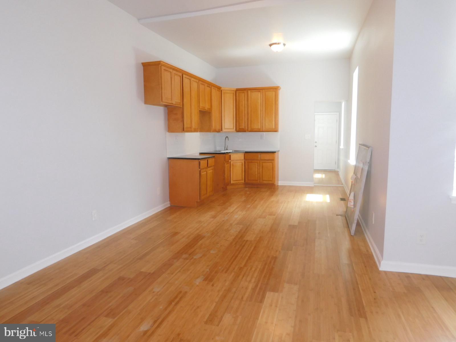 1105 N 42ND STREET
