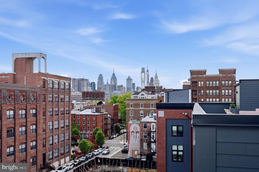 208 VINE 6A