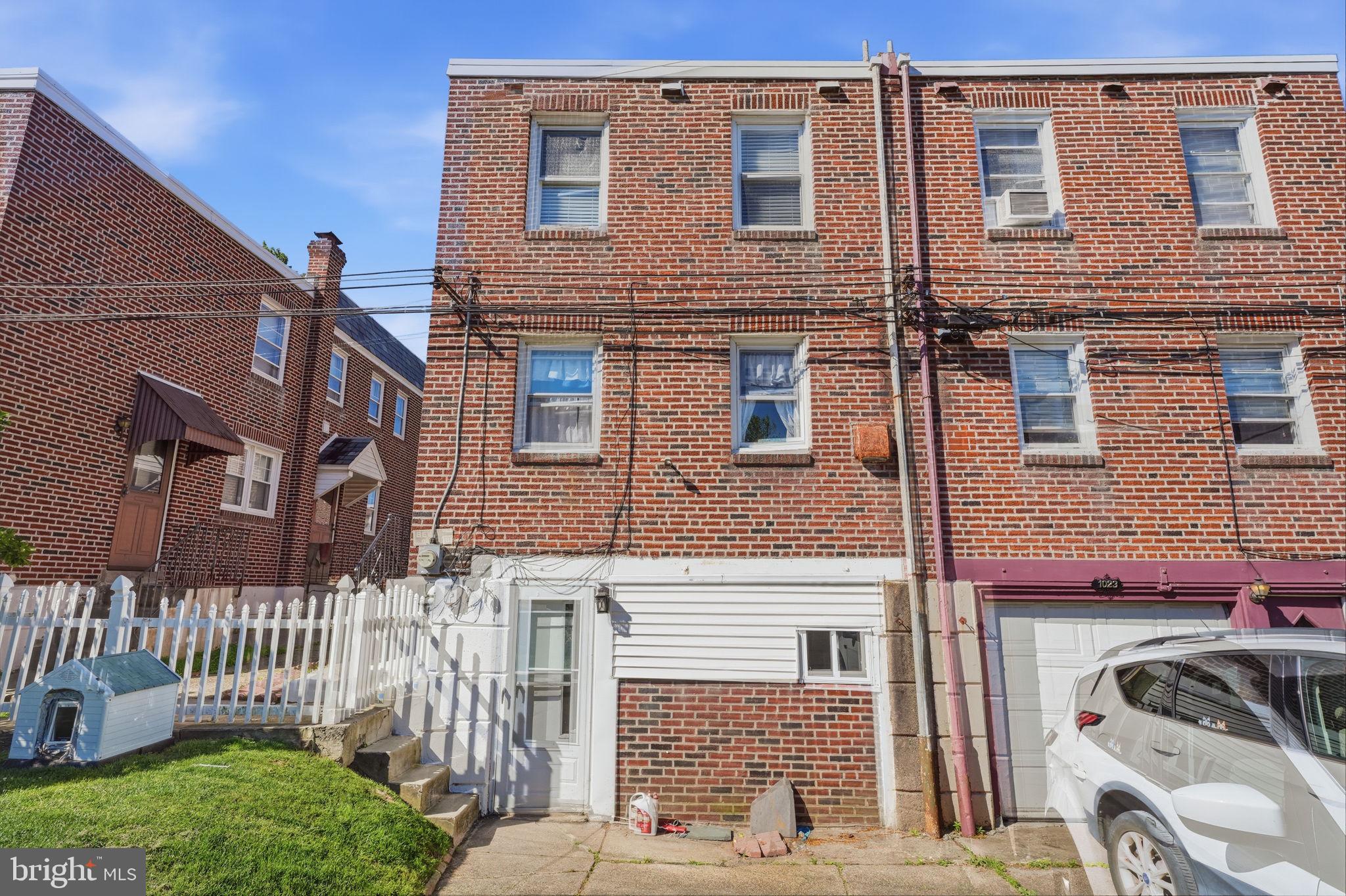 1025 FRIENDSHIP STREET