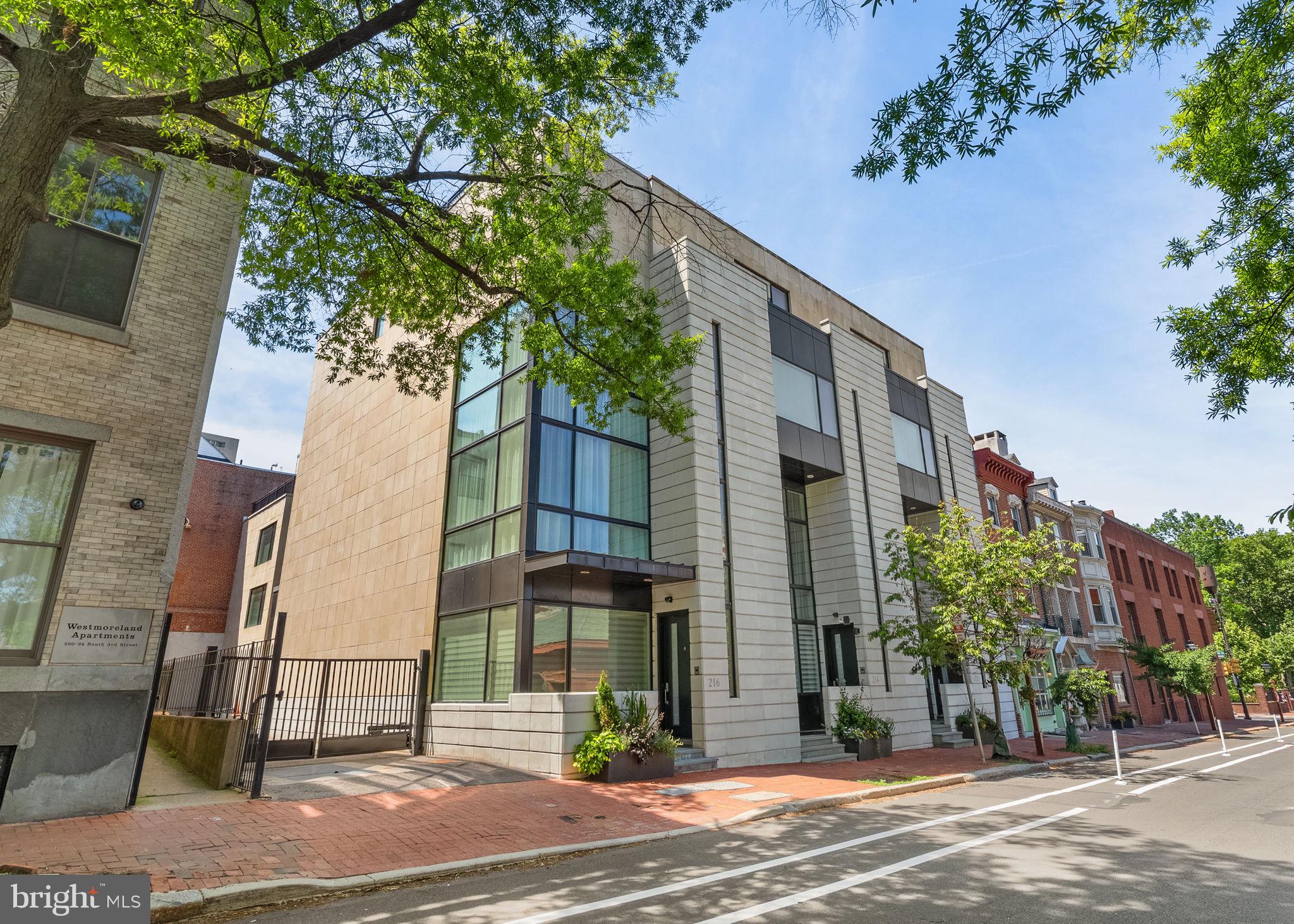 218 S 3RD STREET