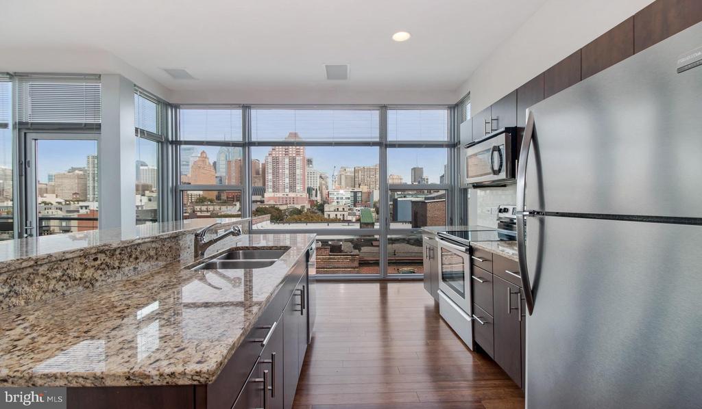 777 S BROAD STREET 206