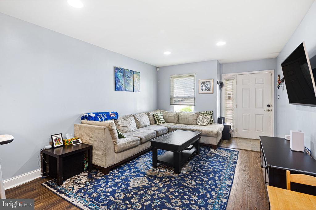 276 RIPKA STREET