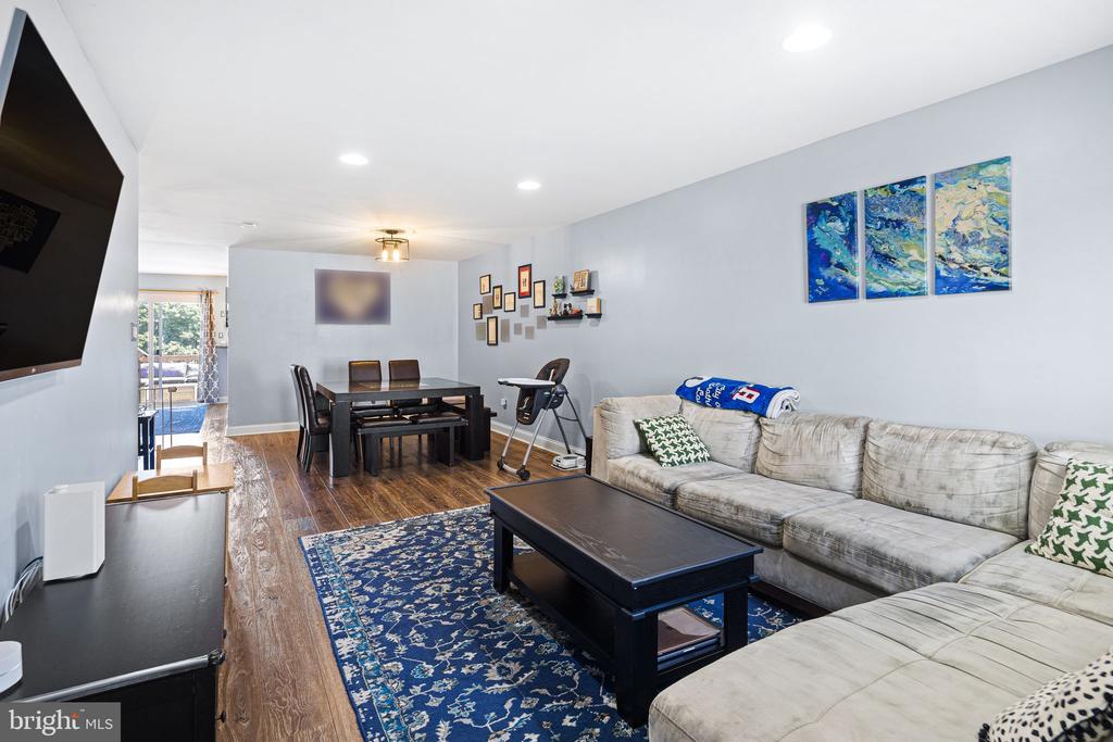 276 RIPKA STREET