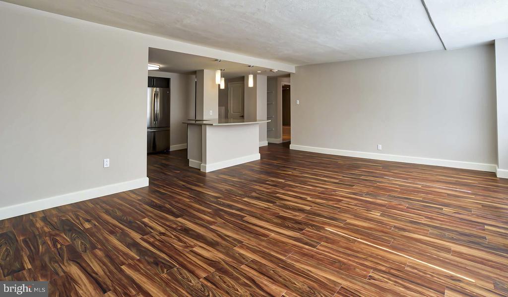 1815 JOHN F KENNEDY BOULEVARD 515