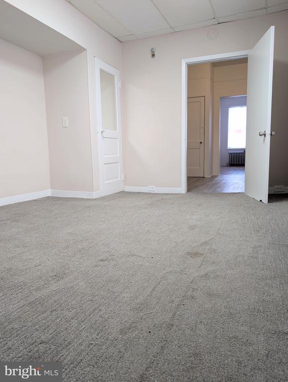 509 SNYDER AVENUE 1/F