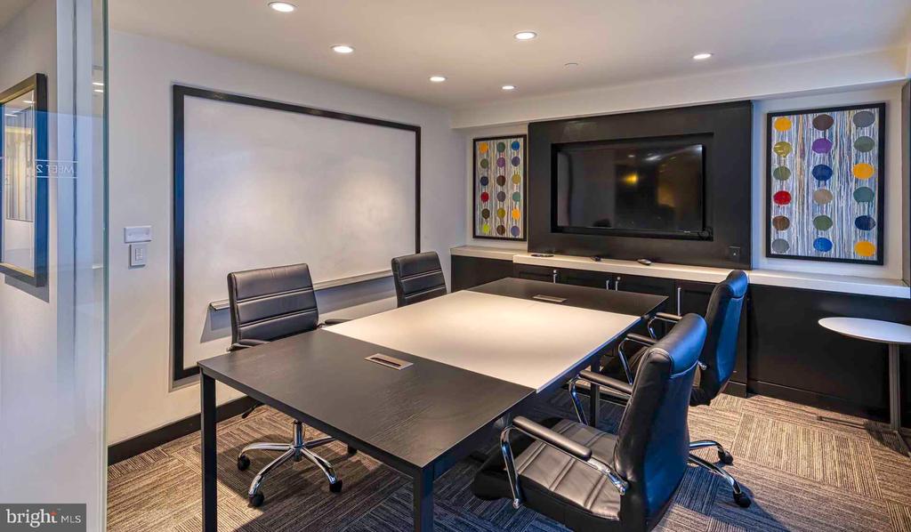 1815 JOHN F KENNEDY BOULEVARD Unit: 904