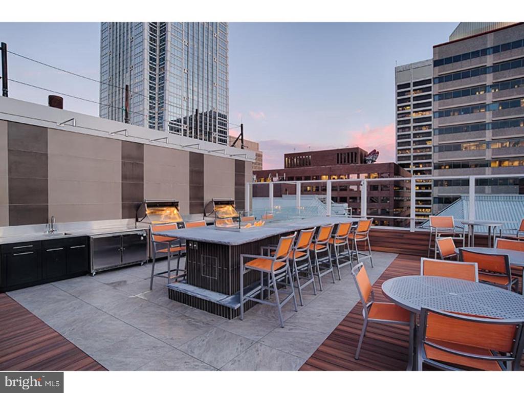 1815 JOHN F KENNEDY BOULEVARD Unit: 904