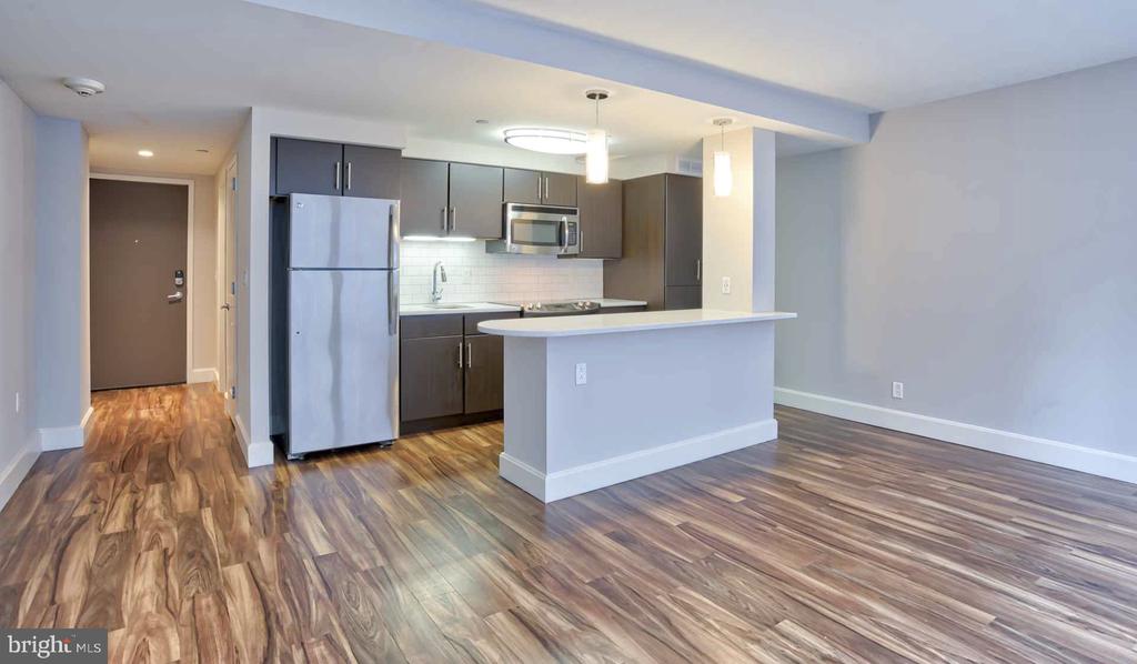 1815 JOHN F KENNEDY BOULEVARD Unit: 933