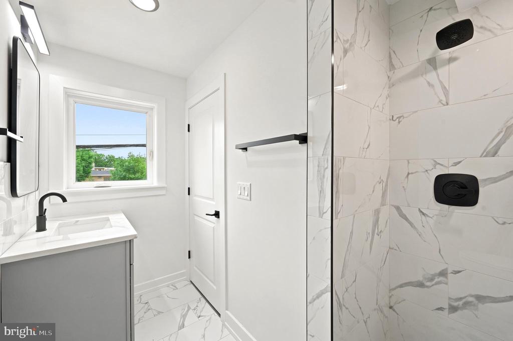 1514 S 22ND STREET Unit: 3