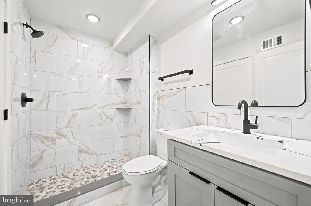1514 S 22ND STREET Unit: 3