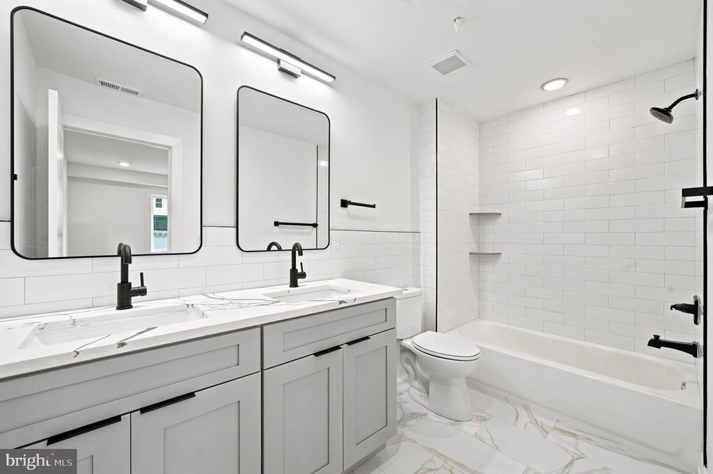 1514 S 22ND STREET Unit: 3