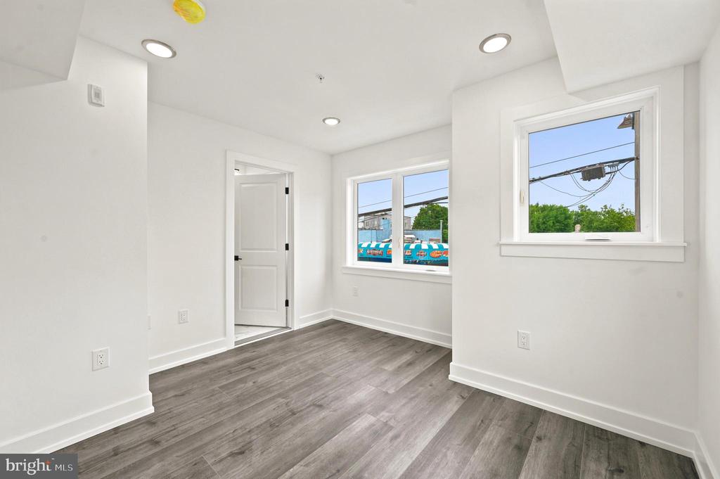 1514 S 22ND STREET Unit: 3