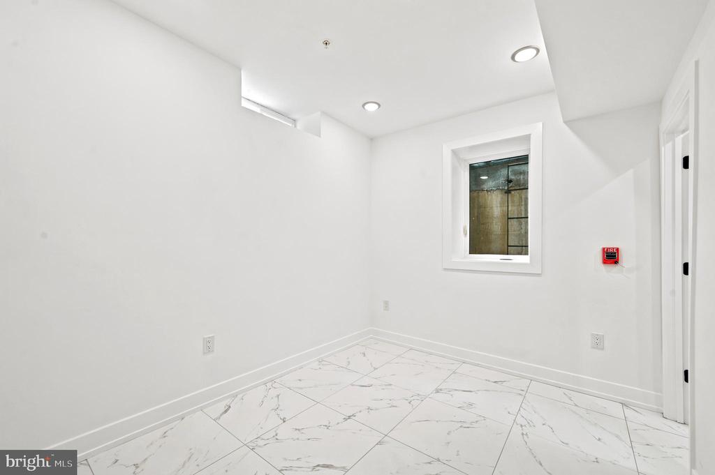 1514 S 22ND STREET Unit: 3
