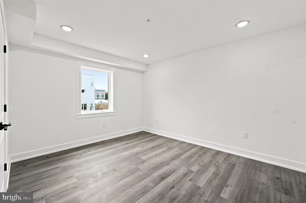 1514 S 22ND STREET Unit: 3