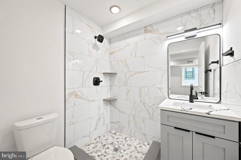 1514 S 22ND STREET Unit: 3