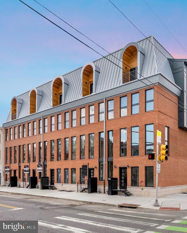 1100 WEBSTER STREET Unit: 5