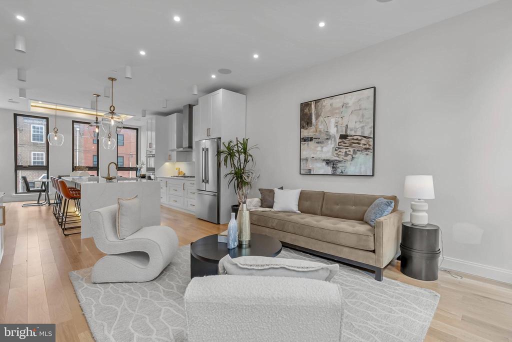 1100 WEBSTER STREET Unit: 5