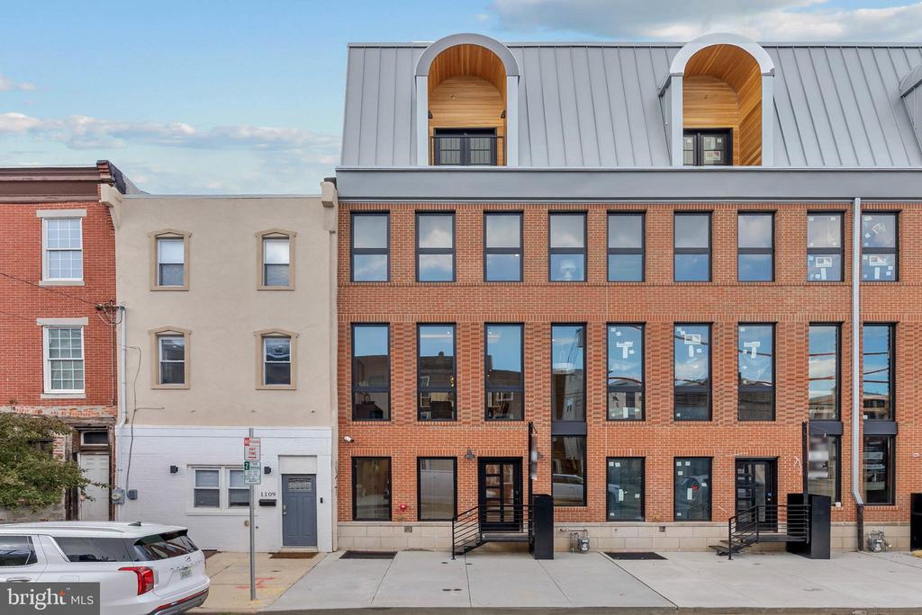 1100 WEBSTER STREET Unit: 5