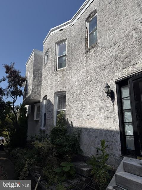 6217 CHRISTIAN STREET
