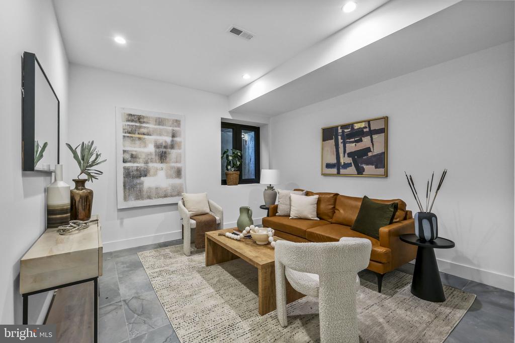 514 S 20TH STREET Unit: A