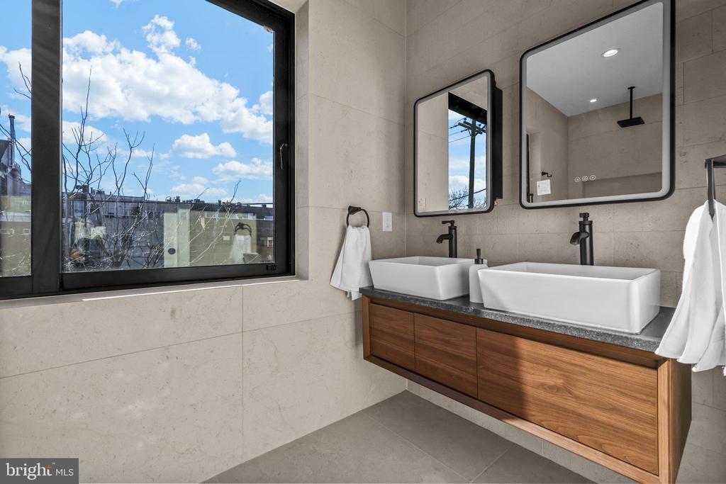 514 S 20TH STREET Unit: A