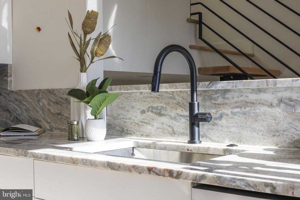 514 S 20TH STREET Unit: A