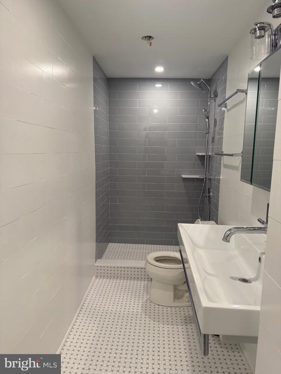2200 PINE STREET Unit: 112