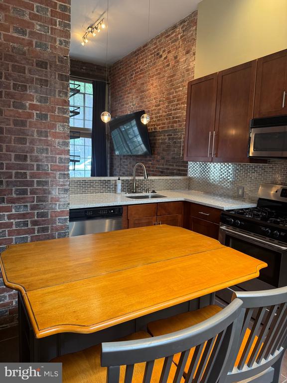 2200 PINE STREET Unit: 112