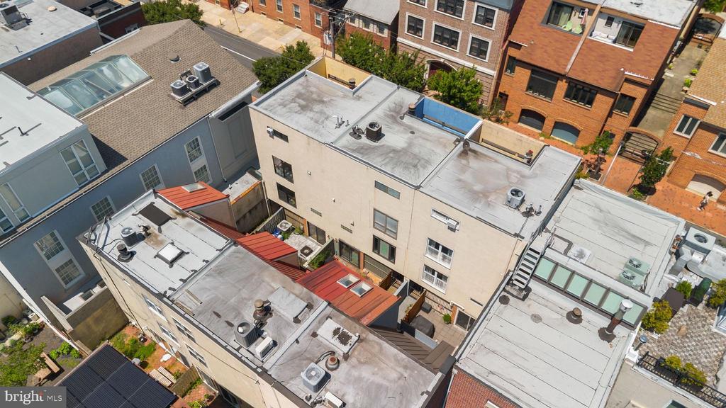 830 LOMBARD STREET Unit: A