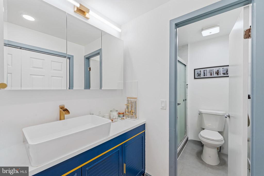 830 LOMBARD STREET Unit: A